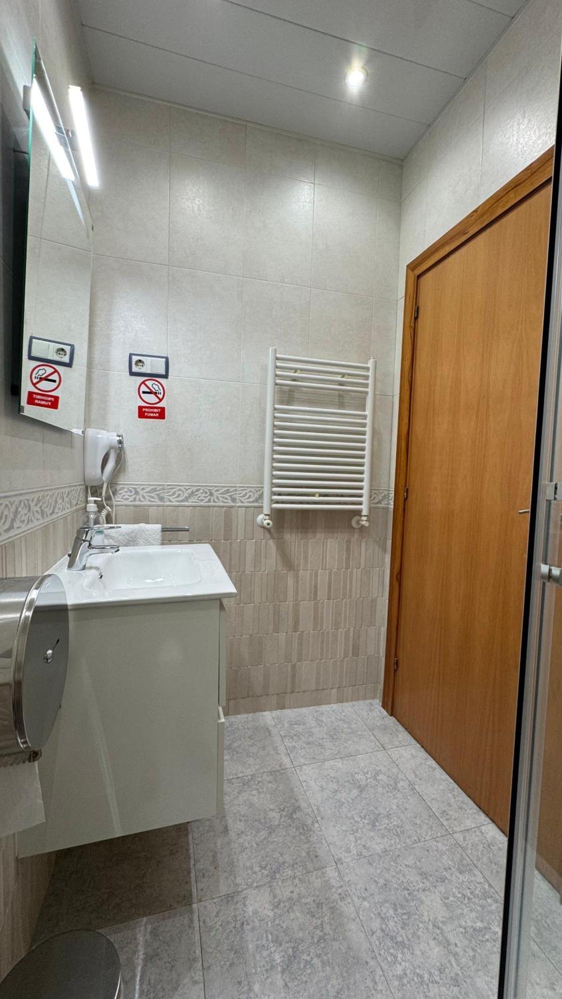 Hostal Madrazo Barcelona Buitenkant foto